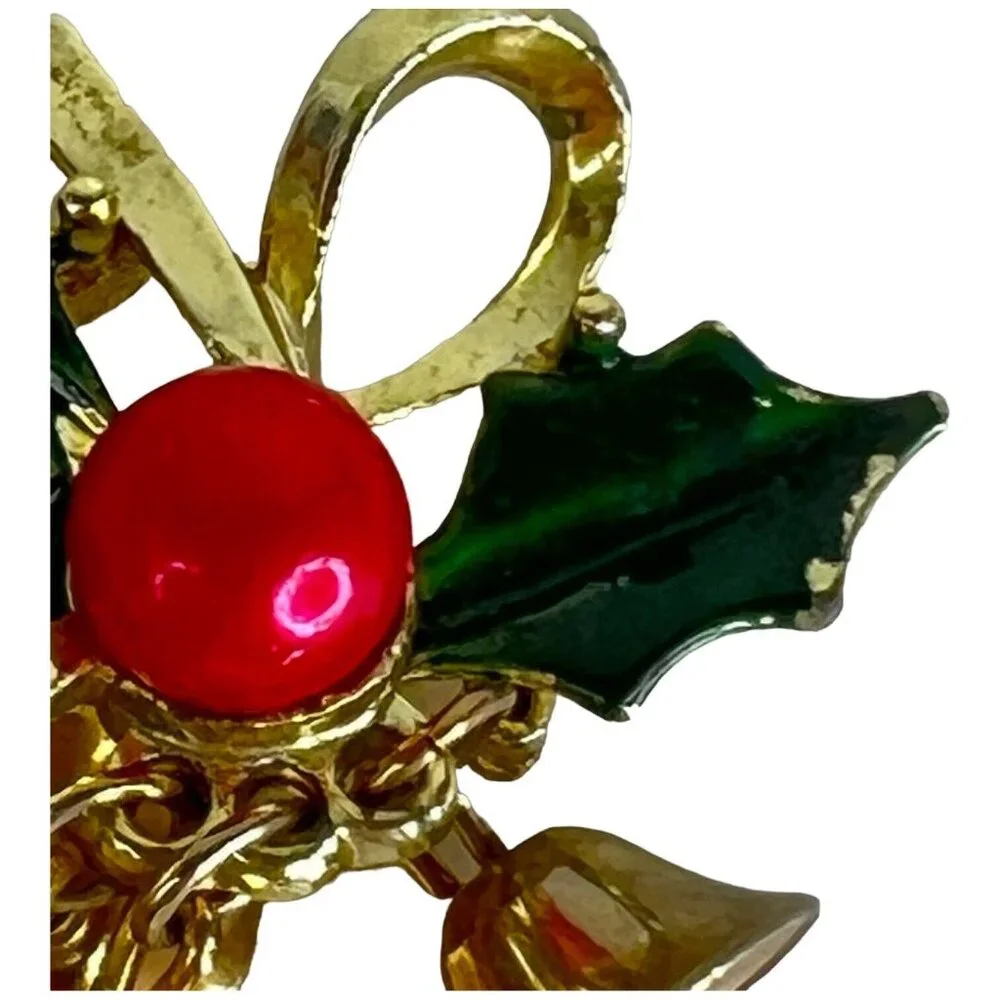 Christmas Brooch Holly Berry 3 Bells Gold‎ Tone Green Enamel Jewelry Pin Vintage